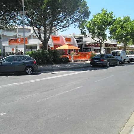 Vittoria Immobilier 12 -reglement Sur Place - Cheques Acceptes