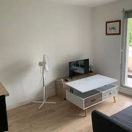 Vittoria Immobilier 12 -reglement Sur Place - Chèques Acceptés * La Grande-Motte