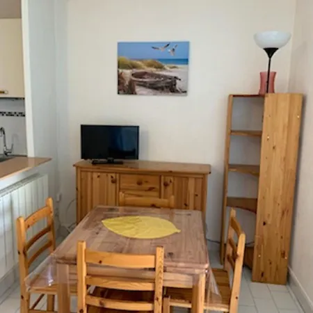 Vittoria Immobilier 12 -reglement Sur Place - Cheques Acceptes Διαμέρισμα